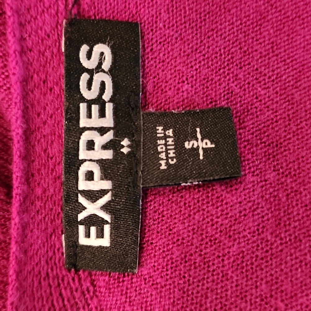 EXPRESS V Neck Sweater - Picture 3 of 3